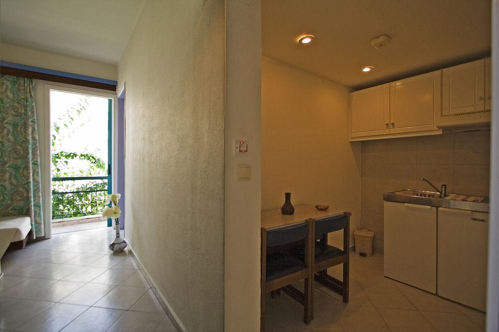Rhodes City Mariette Rhodes Urban Suites (Adults Only) المظهر الخارجي الصورة