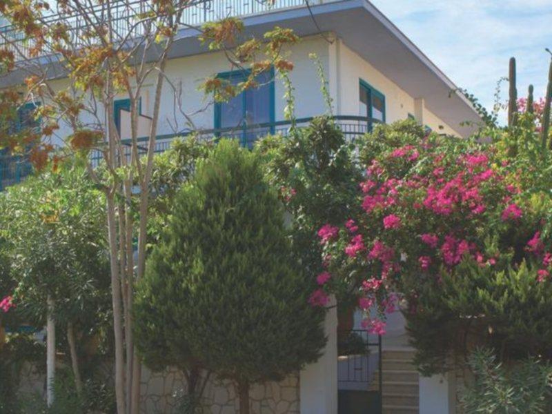 Rhodes City Mariette Rhodes Urban Suites (Adults Only) المظهر الخارجي الصورة